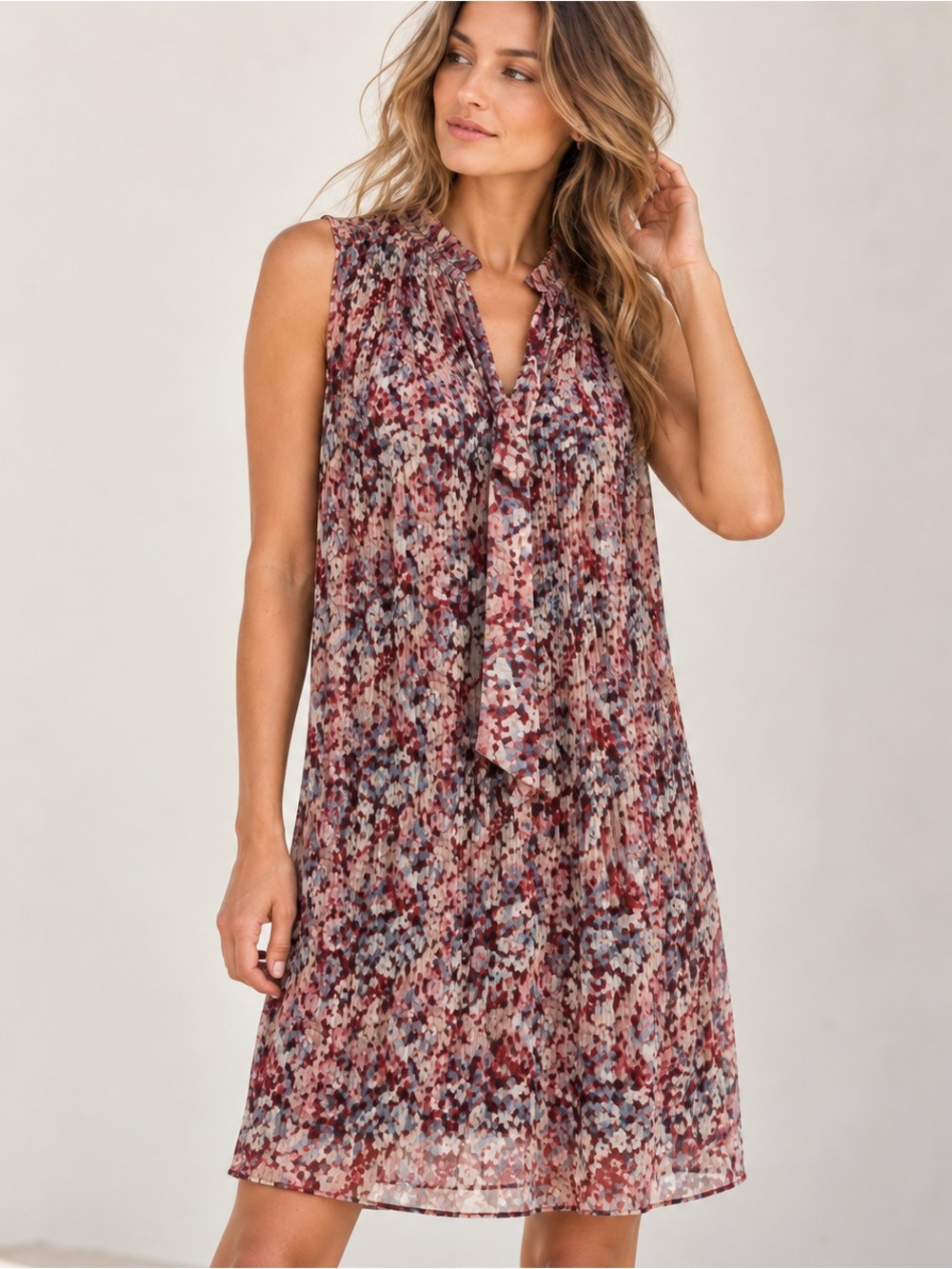 DKNY Pleated Floral Dress Size 4 Tie Neck Sleeveless Midi Burgundy